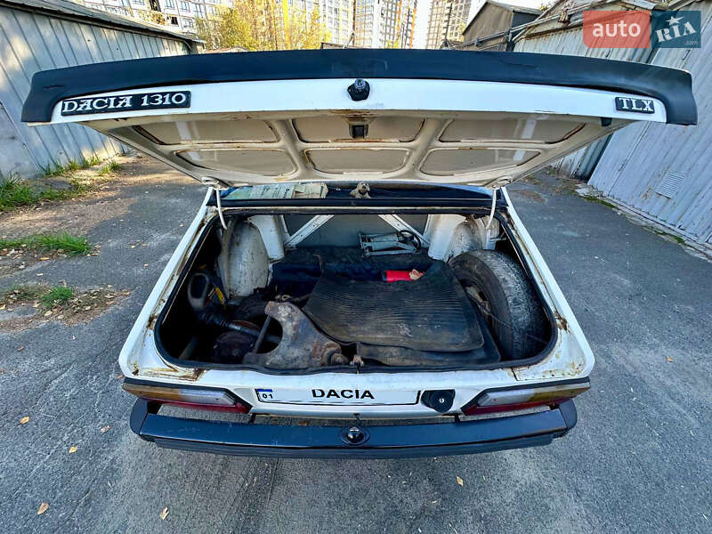 Седан Dacia 1310 1991 в Киеве
