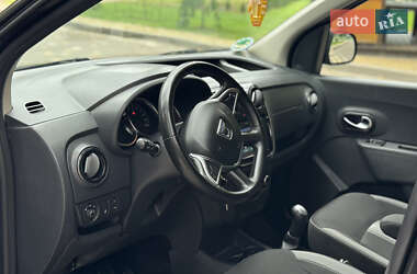 Минивэн Dacia Dokker Stepway 2018 в 