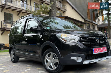 Минивэн Dacia Dokker Stepway 2018 в 