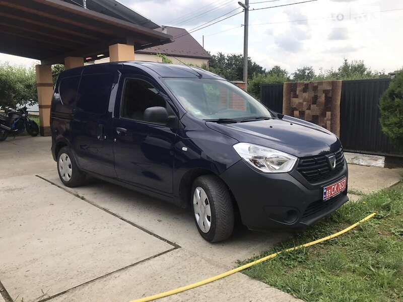 Минивэн Dacia Dokker 2018 в Ужгороде