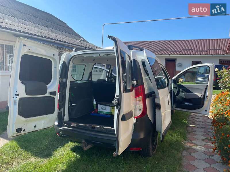Минивэн Dacia Dokker 2014 в Коломые