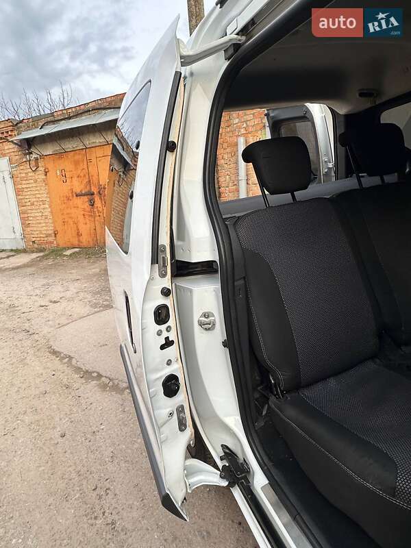 Минивэн Dacia Dokker 2015 в Виннице
