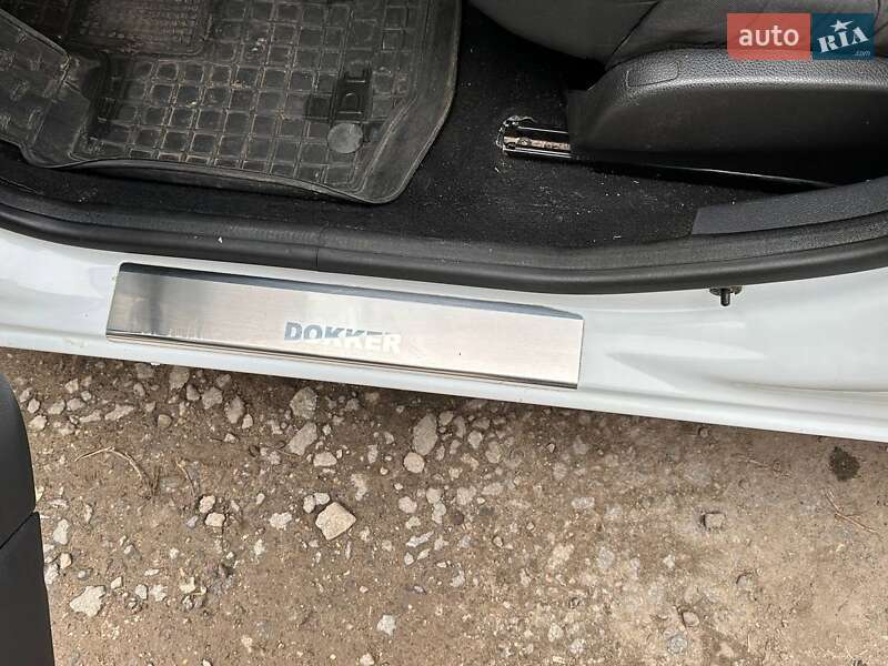 Минивэн Dacia Dokker 2015 в Виннице
