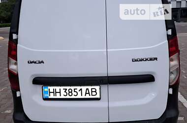 Вантажний фургон Dacia Dokker 2016 в Одесі