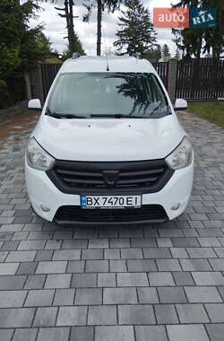 Мінівен Dacia Dokker 2013 в 