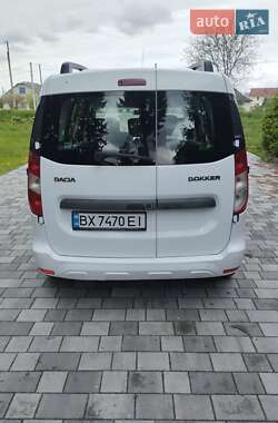 Мінівен Dacia Dokker 2013 в 