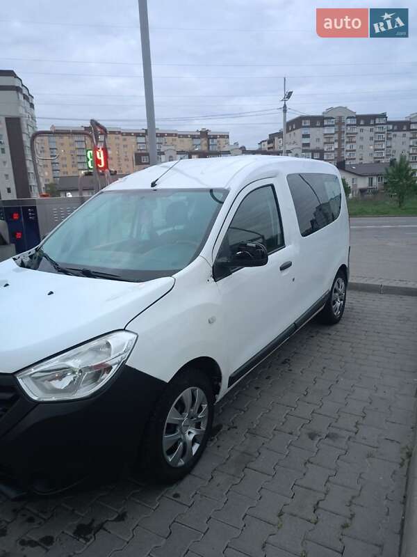 Dacia Dokker 2013