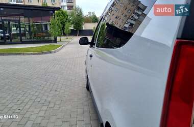 Мінівен Dacia Dokker 2013 в 
