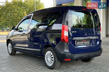 Минивэн Dacia Dokker 2015 в 