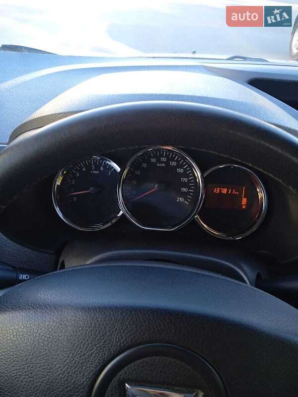 Мінівен Dacia Dokker 2015 в Сумах фото 5 Мінівен Dacia Dokker 2015 в Сумах