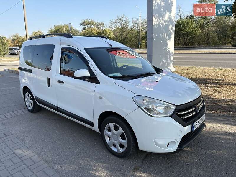 Минивэн Dacia Dokker 2013 в Запорожье