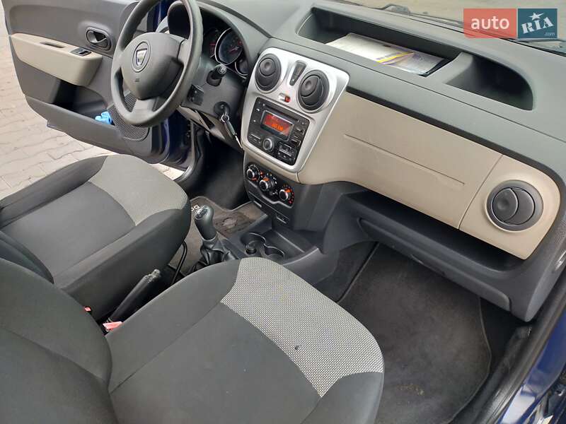Мінівен Dacia Dokker 2013 в Вінниці