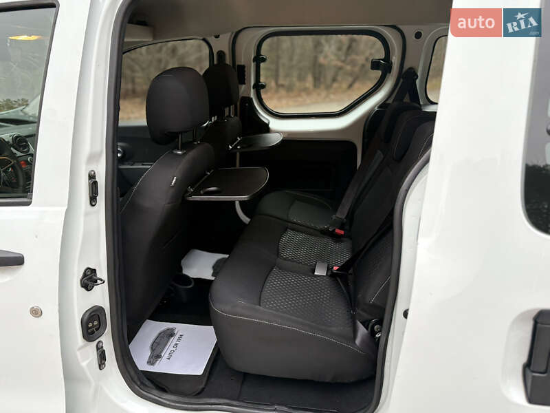 Минивэн Dacia Dokker 2020 в Радомышле фото 34 Минивэн Dacia Dokker 2020 в Радомышле