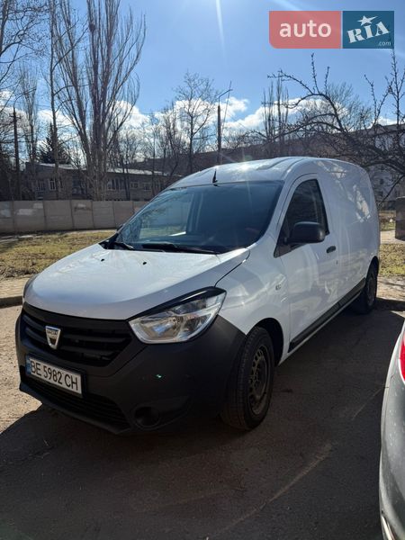 Грузовой фургон Dacia Dokker 2015 в Николаеве
