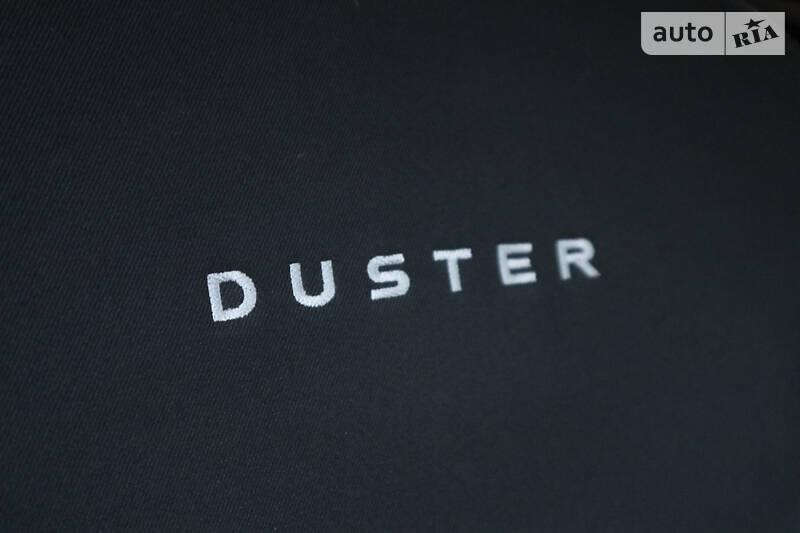 Позашляховик / Кросовер Dacia Duster 2015 в Дрогобичі