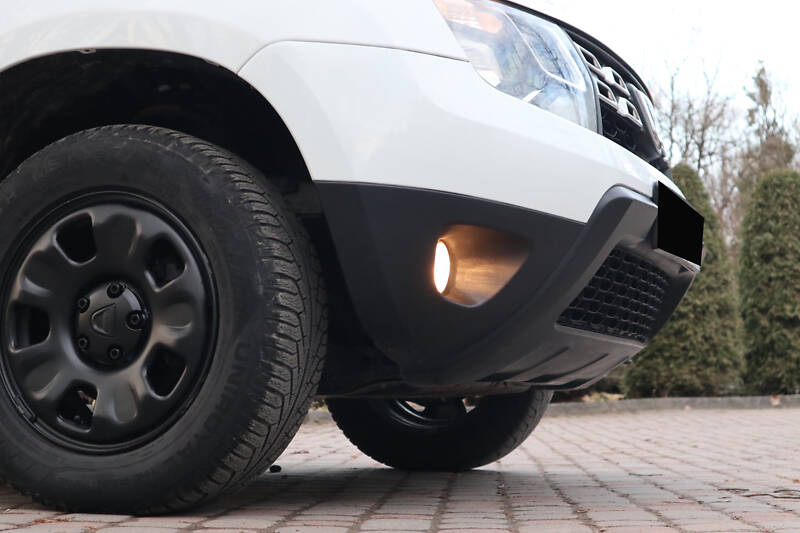 Позашляховик / Кросовер Dacia Duster 2015 в Дрогобичі