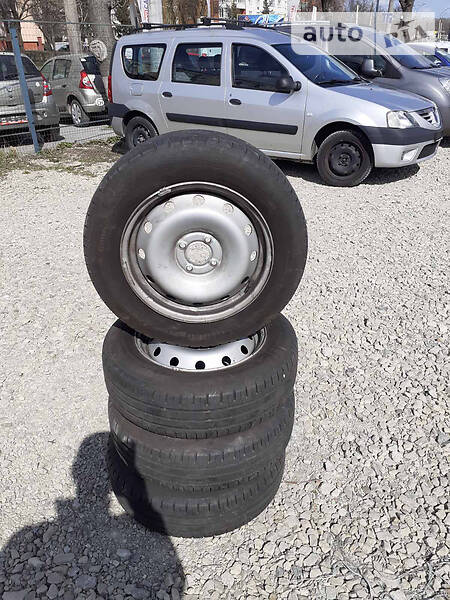 Позашляховик / Кросовер Dacia Duster 2011 в Тернополі