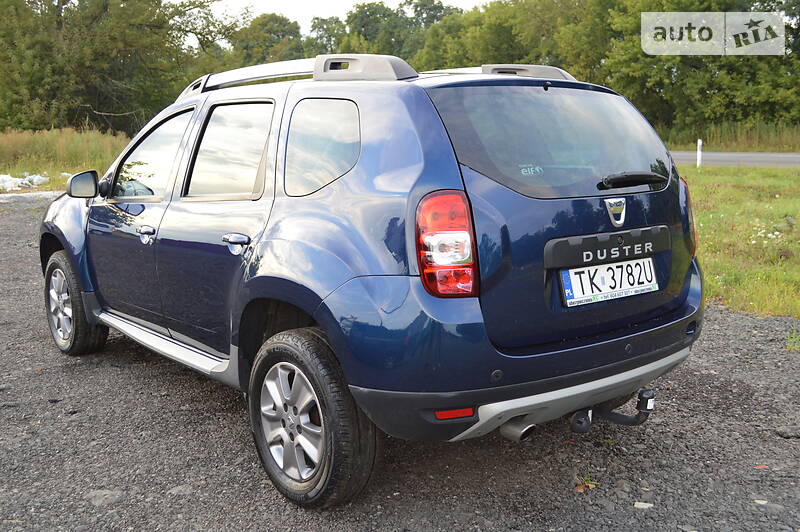 Позашляховик / Кросовер Dacia Duster 2015 в Луцьку