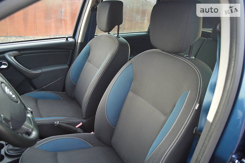 Позашляховик / Кросовер Dacia Duster 2015 в Луцьку