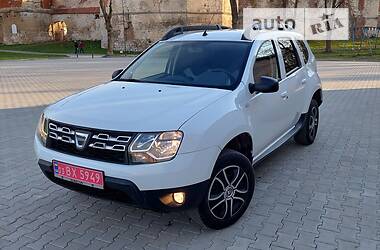 Позашляховик / Кросовер Dacia Duster 2017 в Тернополі