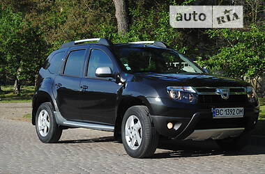 Внедорожник / Кроссовер Dacia Duster 2011 в Новояворовске