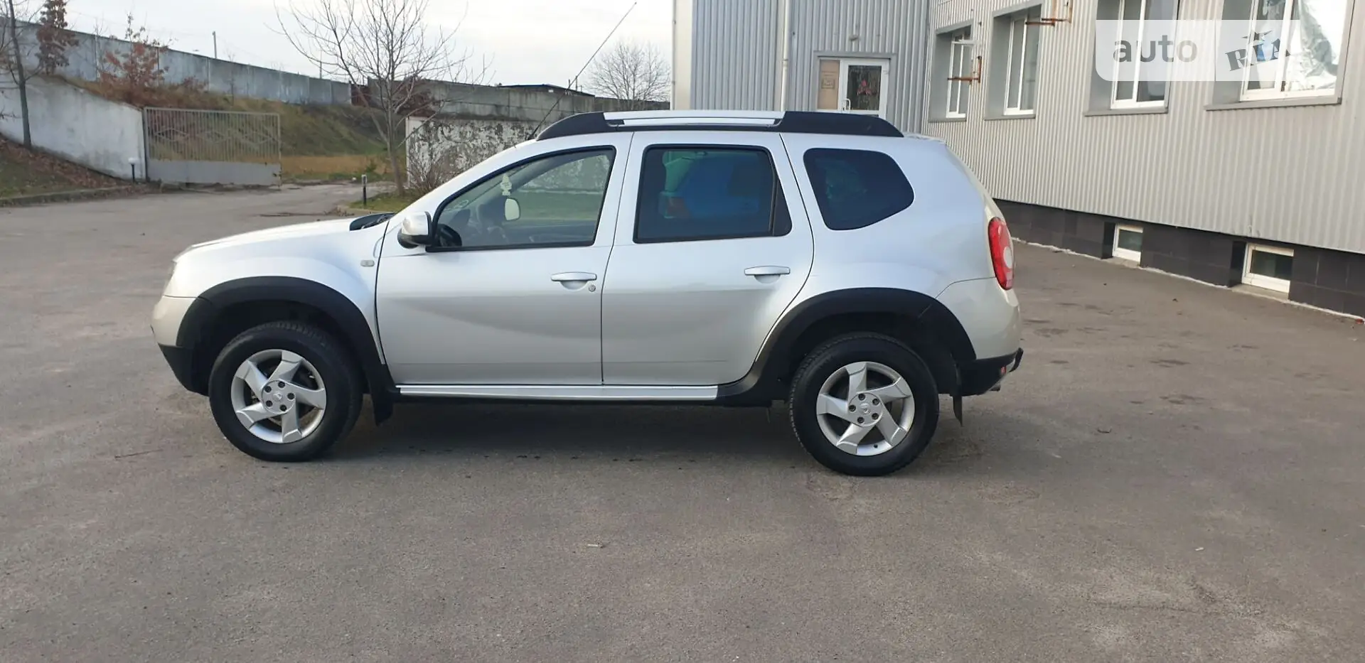 2011 Dacia Duster - мініатюра 9