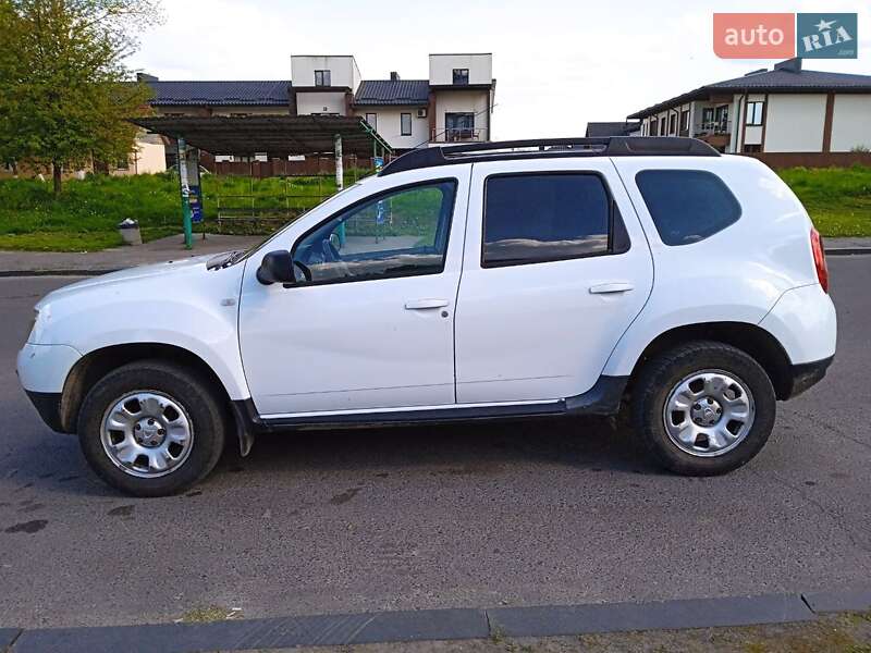 Позашляховик / Кросовер Dacia Duster 2011 в Рівному