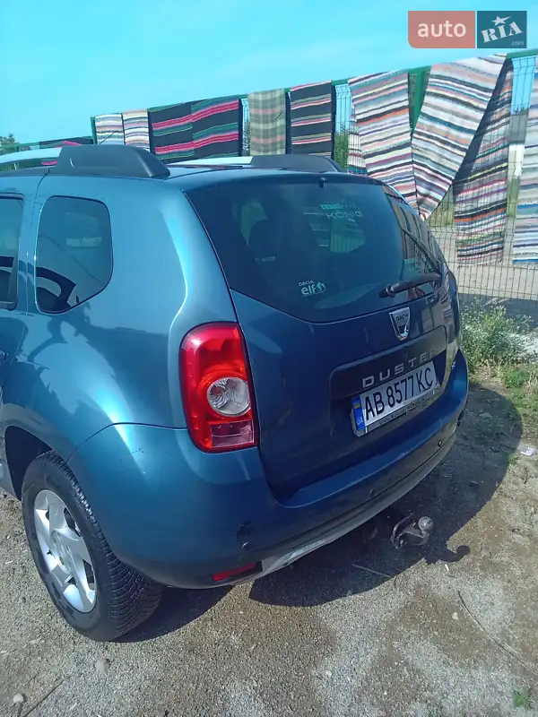 Dacia Duster 2011