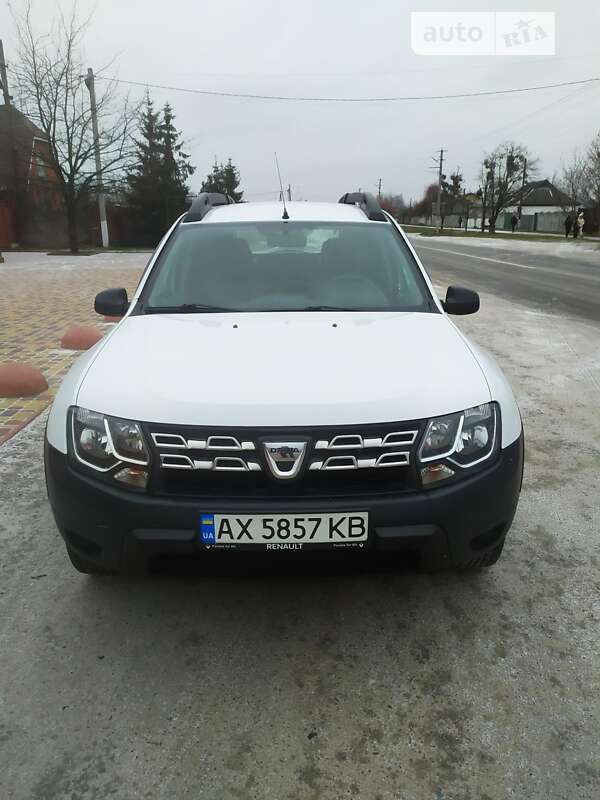 Позашляховик / Кросовер Dacia Duster 2015 в Харкові