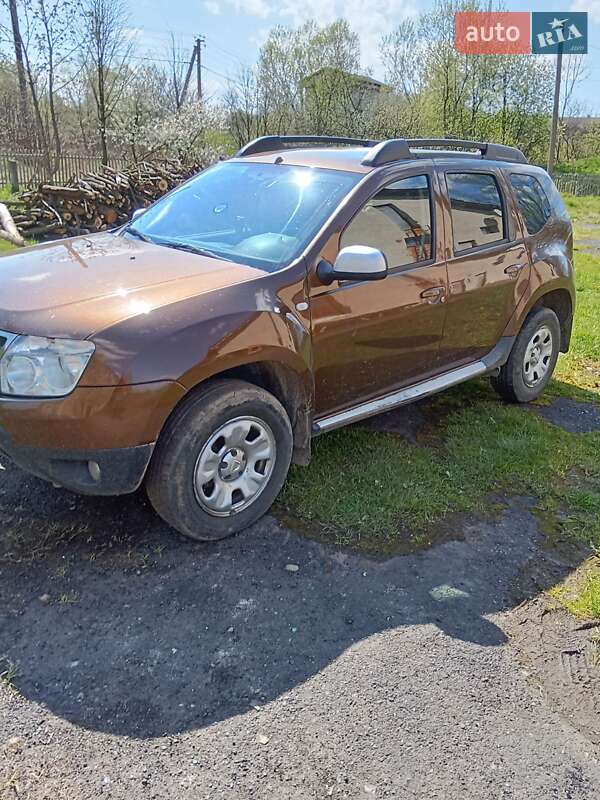 Внедорожник / Кроссовер Dacia Duster 2011 в Долине
