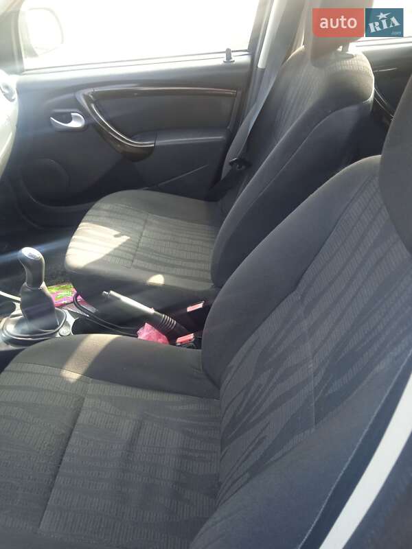 Внедорожник / Кроссовер Dacia Duster 2011 в Ровно