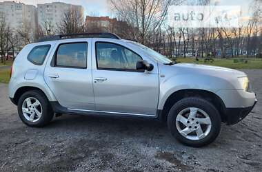 Позашляховик / Кросовер Dacia Duster 2013 в Києві