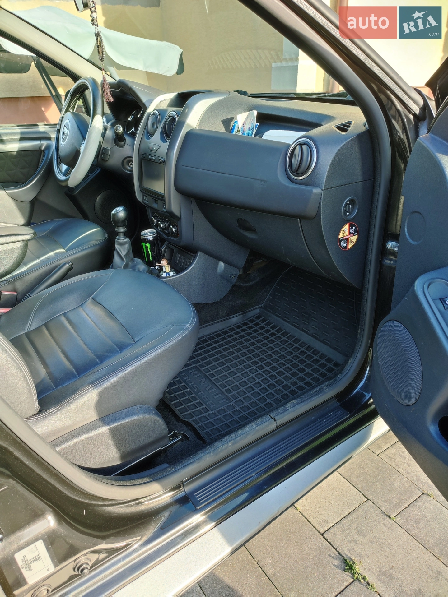 2015 Dacia Duster - мініатюра 9