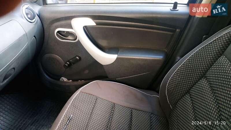 Внедорожник / Кроссовер Dacia Duster 2010 в Ковеле