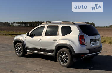 Внедорожник / Кроссовер Dacia Duster 2010 в Кролевце