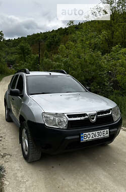 Внедорожник / Кроссовер Dacia Duster 2011 в Залещиках