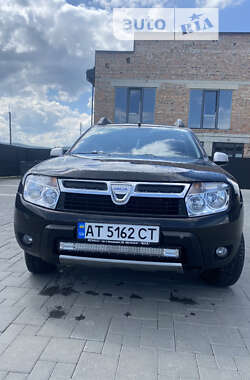 Позашляховик / Кросовер Dacia Duster 2011 в Івано-Франківську