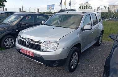 DACIA DUSTER 2011