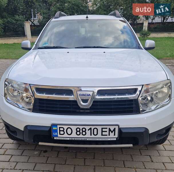 Позашляховик / Кросовер Dacia Duster 2011 в Тернополі