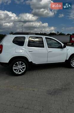 Внедорожник / Кроссовер Dacia Duster 2011 в 