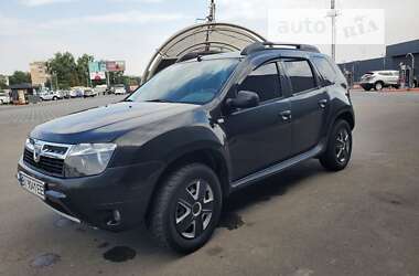 Позашляховик / Кросовер Dacia Duster 2013 в Полтаві