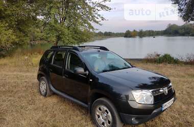 Позашляховик / Кросовер Dacia Duster 2010 в Конотопі