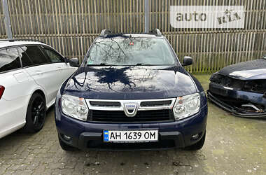 Внедорожник / Кроссовер Dacia Duster 2011 в Киеве