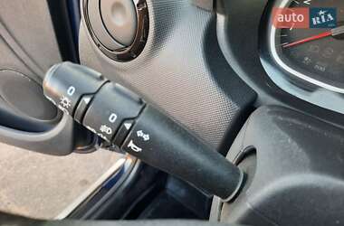 Внедорожник / Кроссовер Dacia Duster 2011 в 