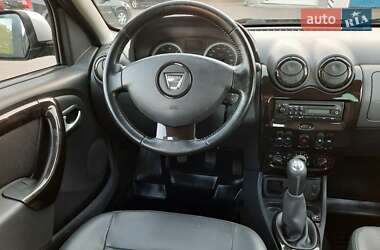 Внедорожник / Кроссовер Dacia Duster 2011 в 