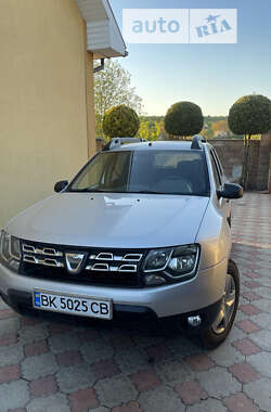 Внедорожник / Кроссовер Dacia Duster 2016 в Ровно