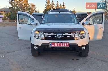 Внедорожник / Кроссовер Dacia Duster 2015 в Новоархангельске