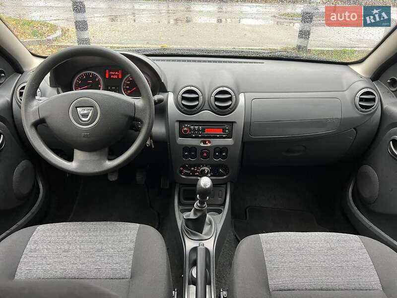 Внедорожник / Кроссовер Dacia Duster 2011 в Чернигове