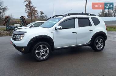 Внедорожник / Кроссовер Dacia Duster 2015 в Новоархангельске