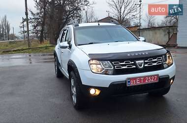 Внедорожник / Кроссовер Dacia Duster 2015 в Новоархангельске